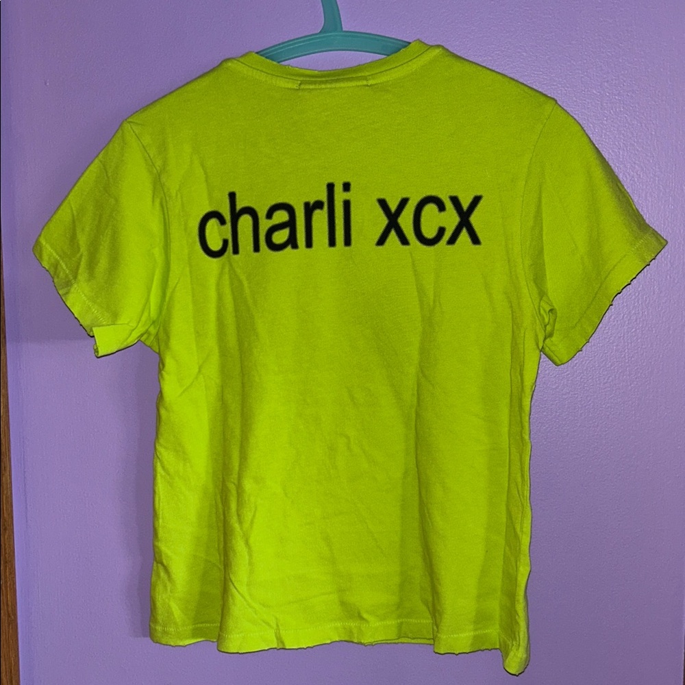 NWT Daydreamer Charli XCX Brat Neon Green Graphic Tee Size small - Picture 3 of 5